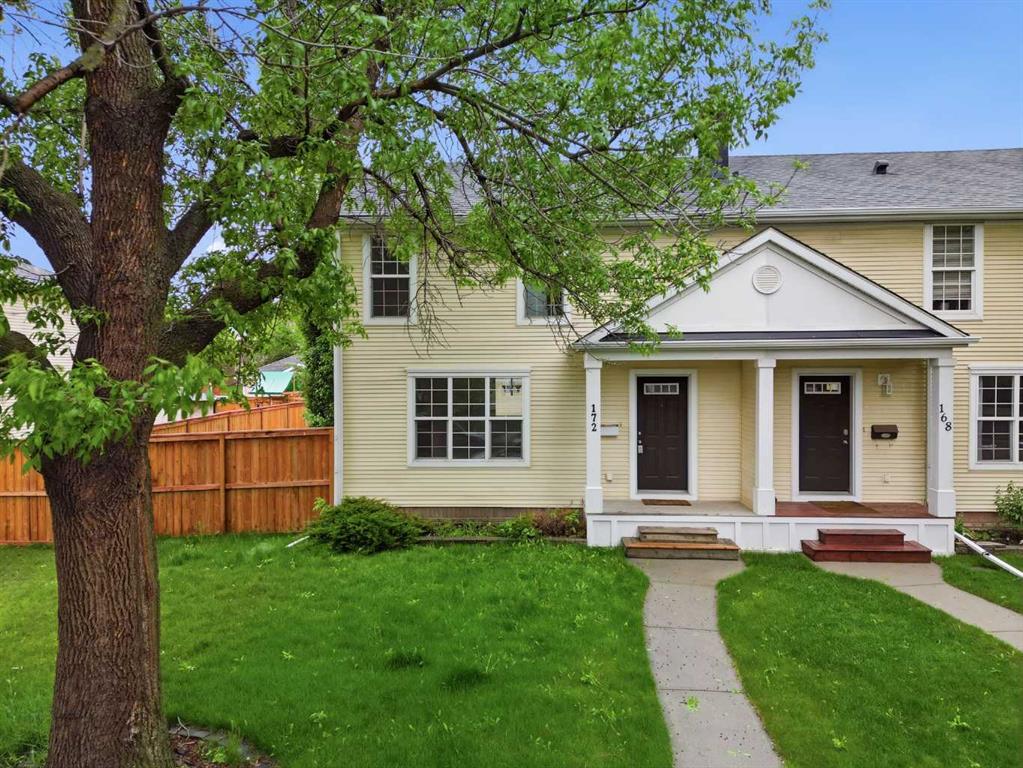 172 Somme Manor SW photo 2