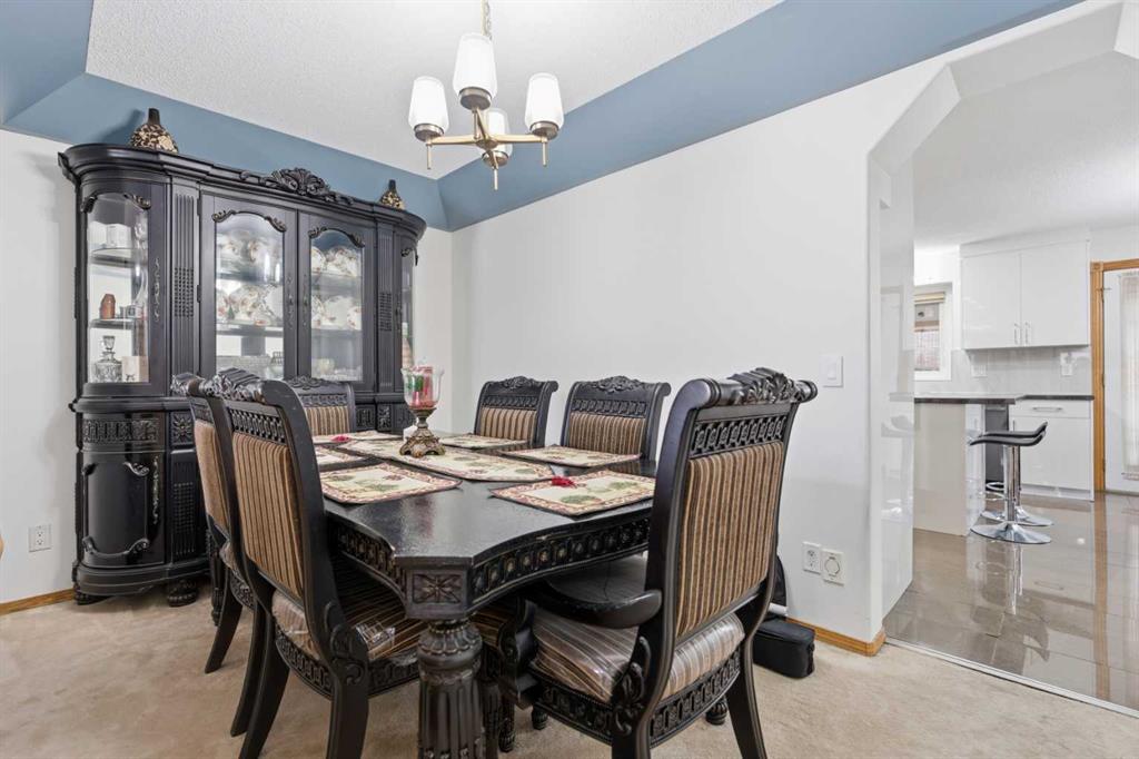 83 Coral Springs Grove NE photo 5