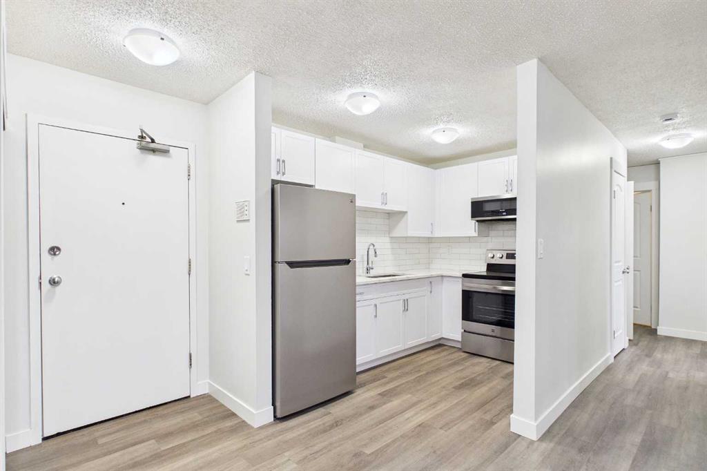1712 38 Street SE #111 photo 5