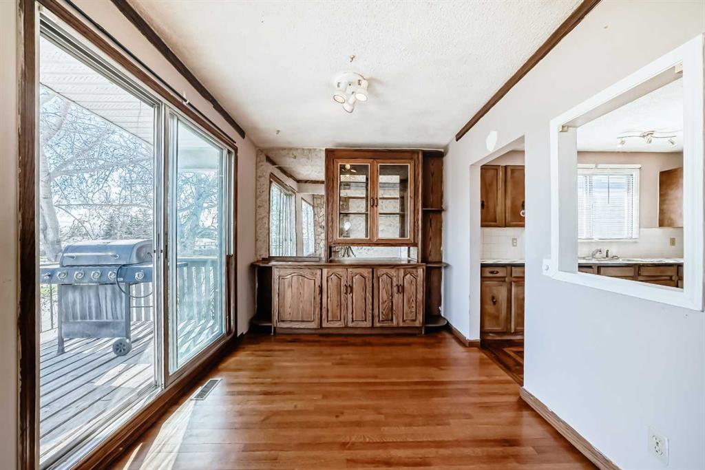 2610 Dover Ridge Drive SE photo 2