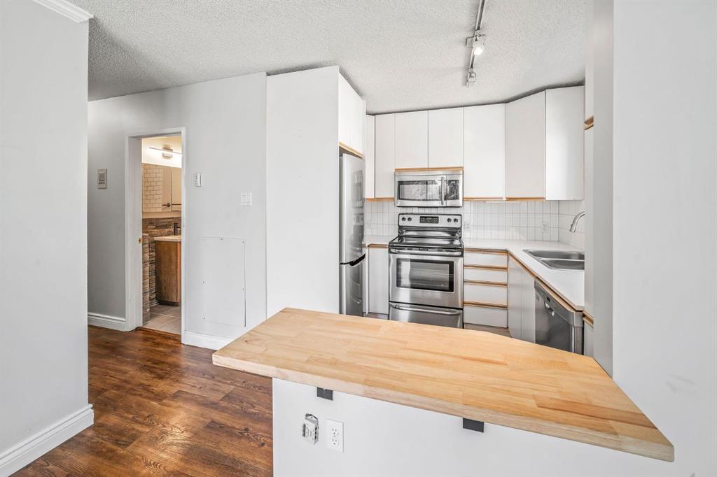 808 Royal Avenue SW #207 photo 5