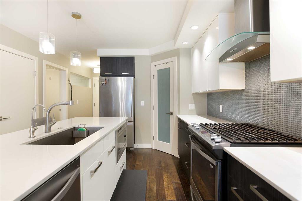 1029 15 Avenue SW #202 photo 4