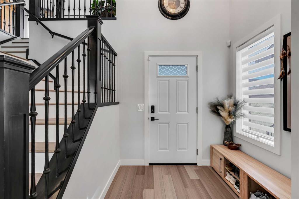 143 Cranfield Circle SE photo 2