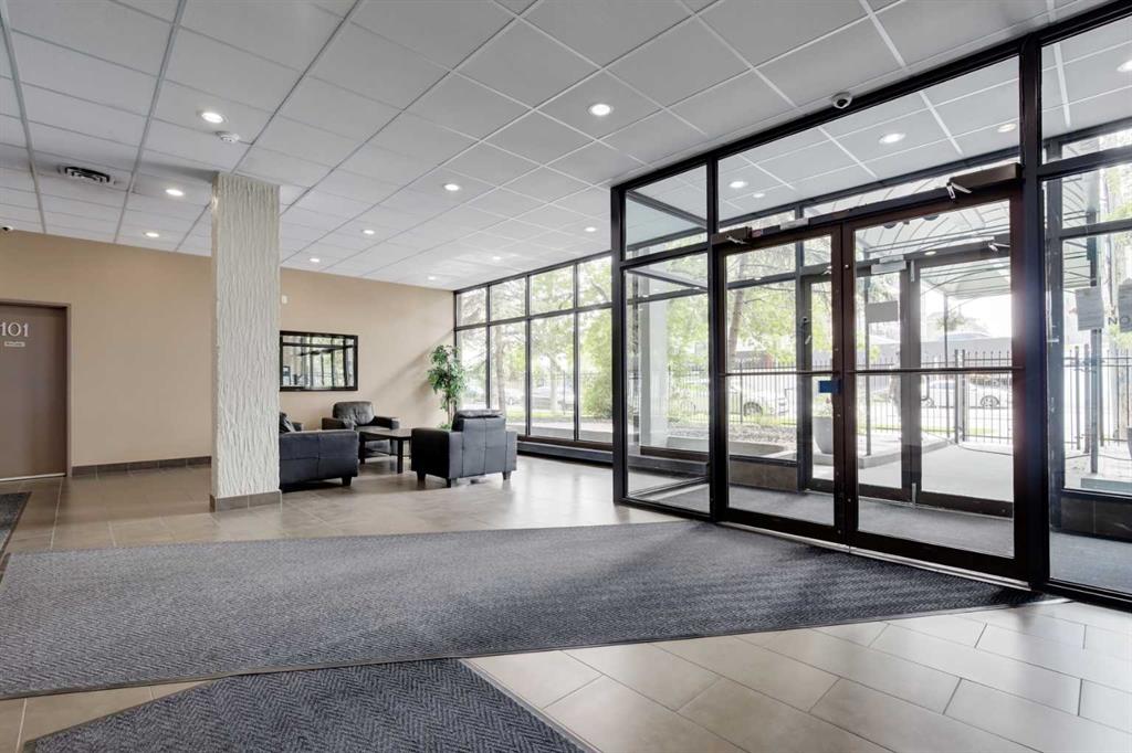 340 14 Avenue SW #706 photo 4