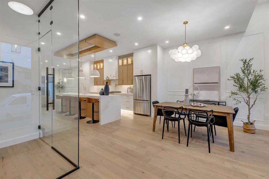 2212 35 Street SW photo 5