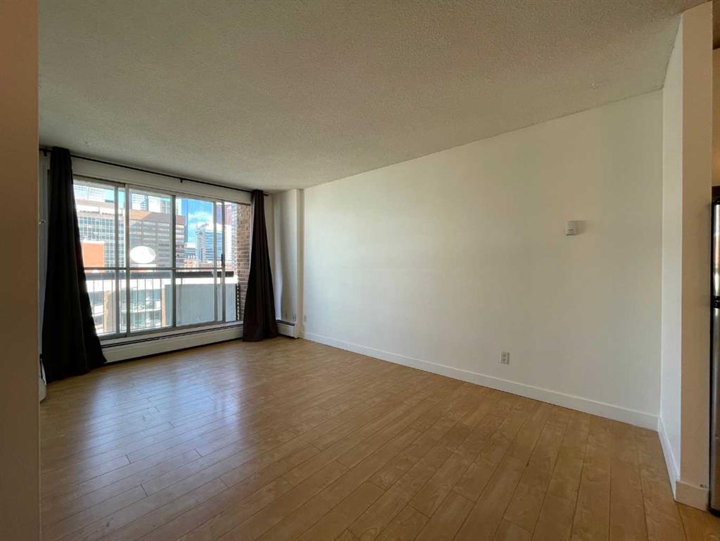 340 14 Avenue SW #808 photo 5