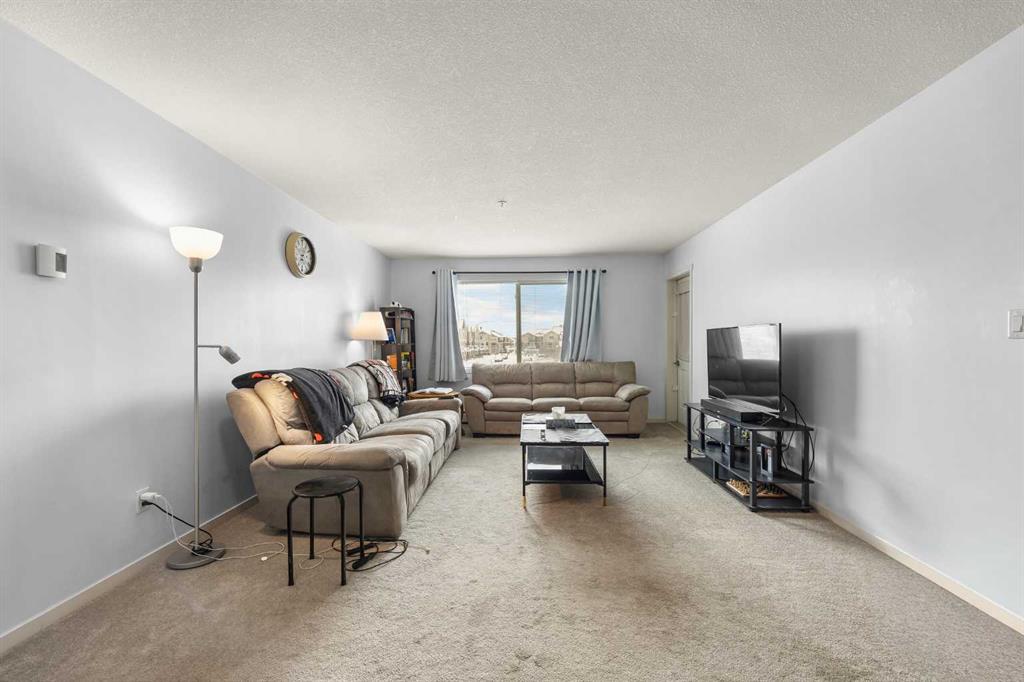181 Skyview Ranch Manor NE #2210 photo 2