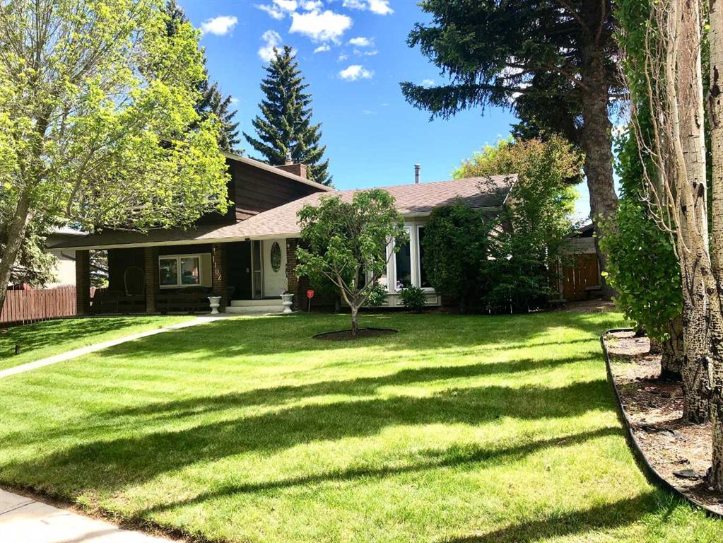 1102 Lake Christina Way SE photo 2