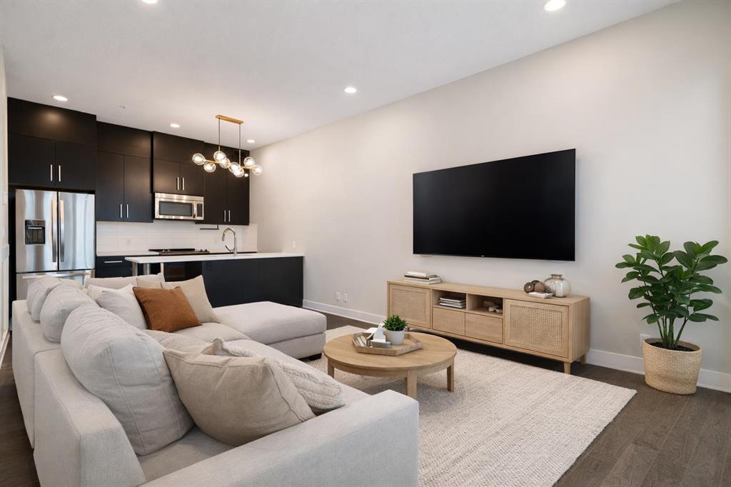 1808 27 Avenue SW #102 photo 4