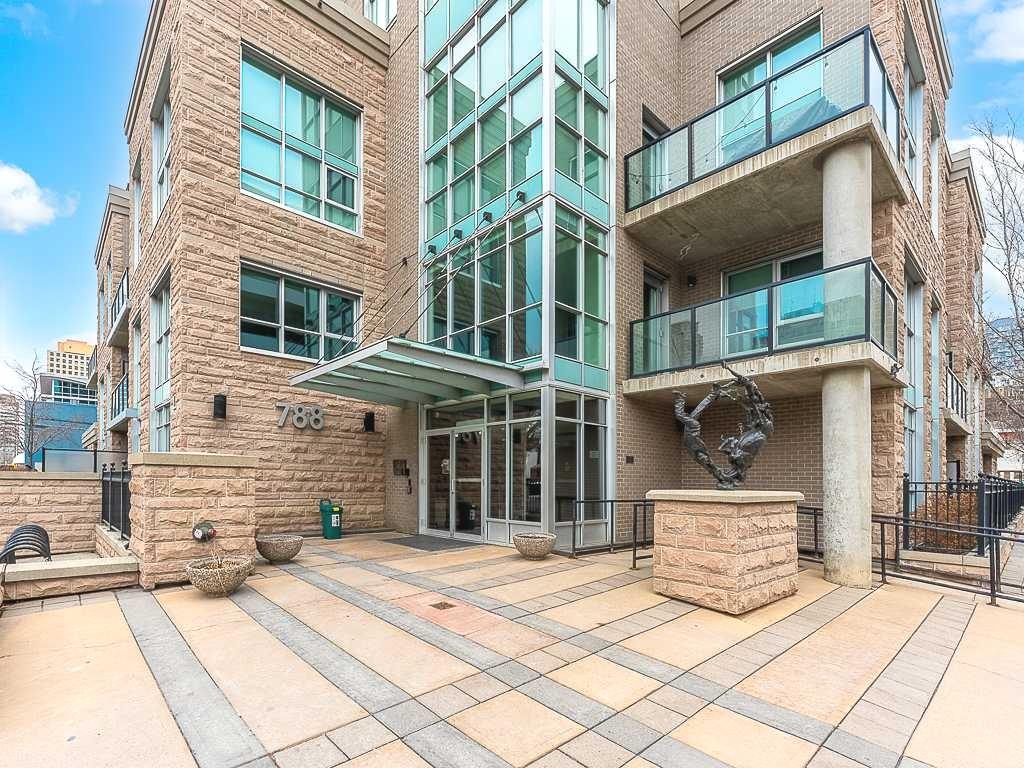 788 12 Avenue SW #202 photo 2