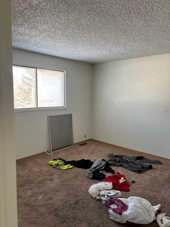 128 Dovercrest Way SE photo 4