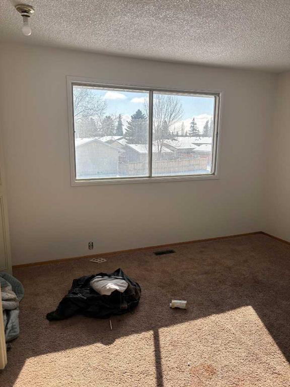 128 Dovercrest Way SE photo 5