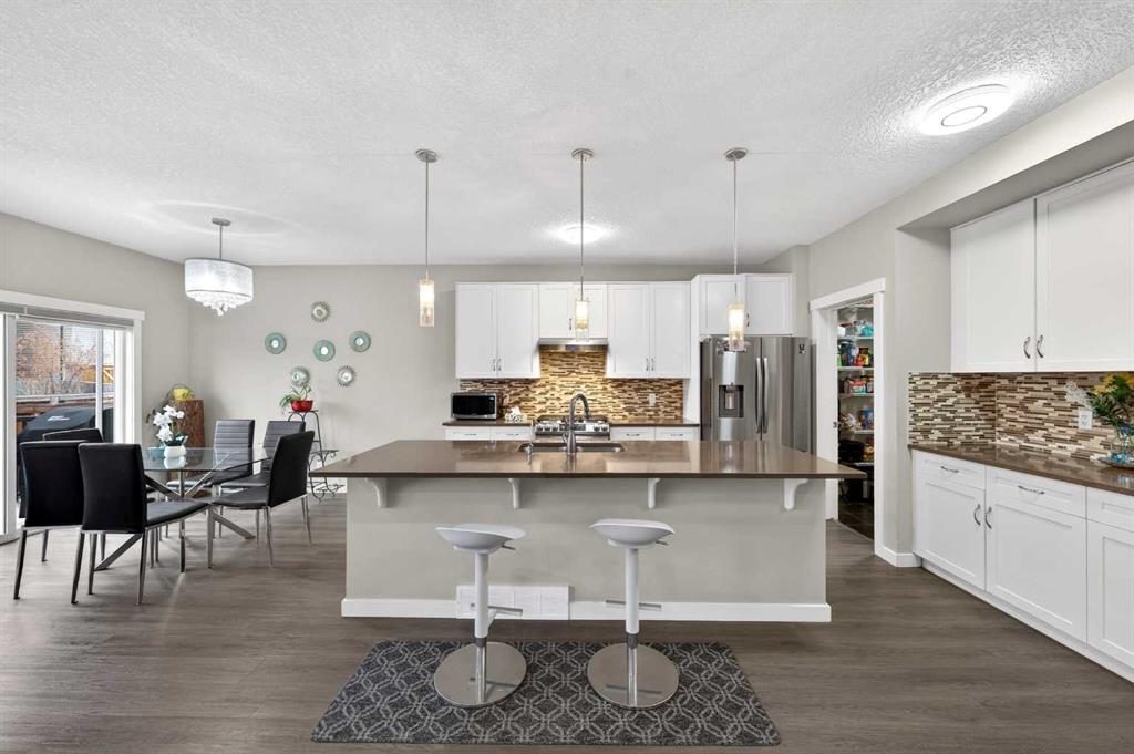 148 Walden Square SE photo 2