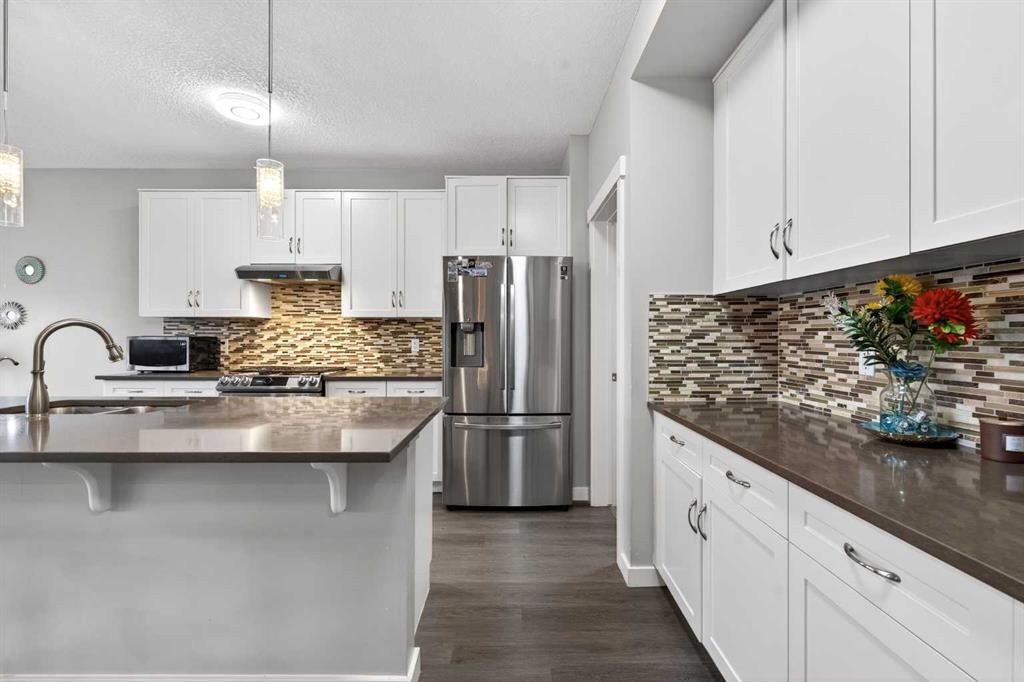148 Walden Square SE photo 5