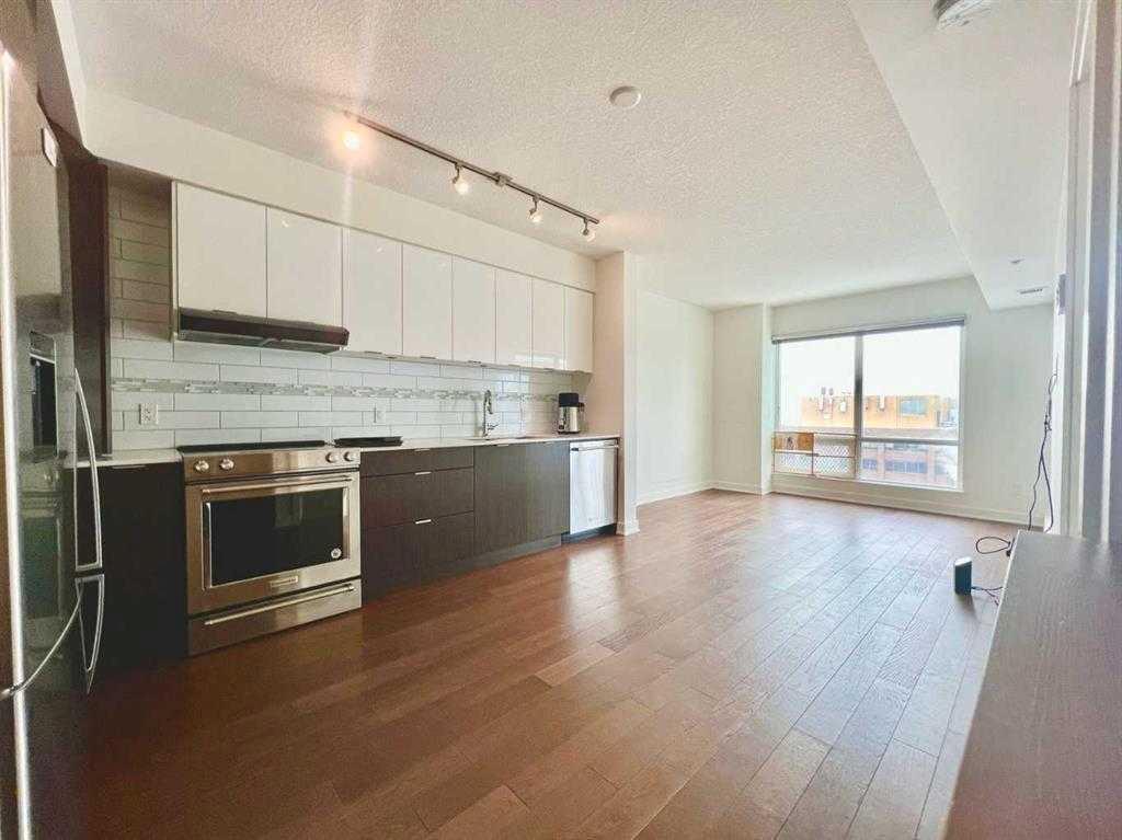 930 6 Avenue SW #1404 photo 3