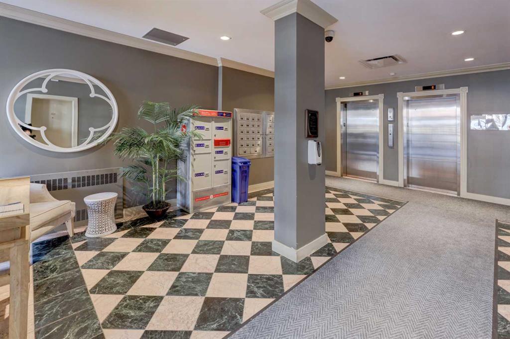 323 13 Avenue SW #505 photo 4