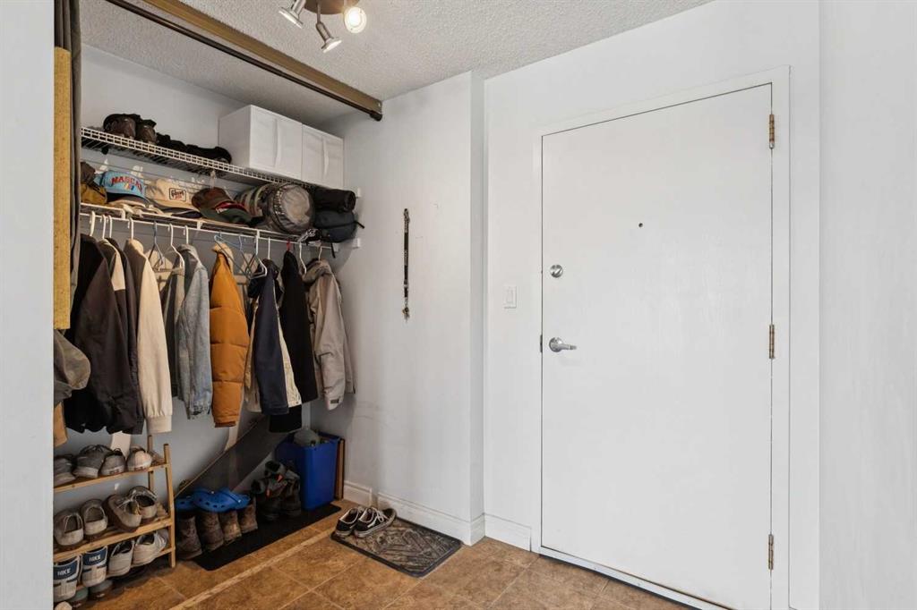 523 15 Avenue SW #605 photo 3