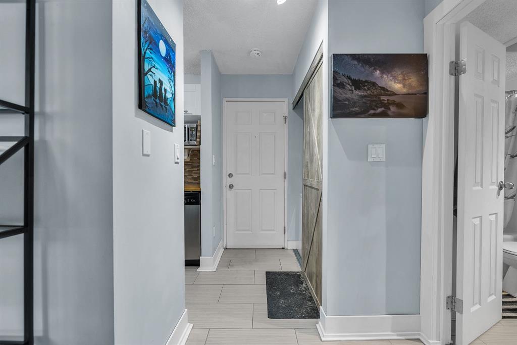 930 Royal Avenue SW #4 photo 5