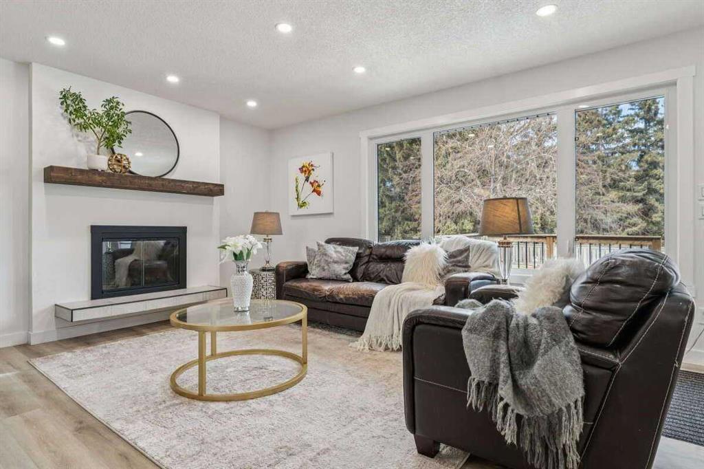 15 Brookmere Place SW photo 5