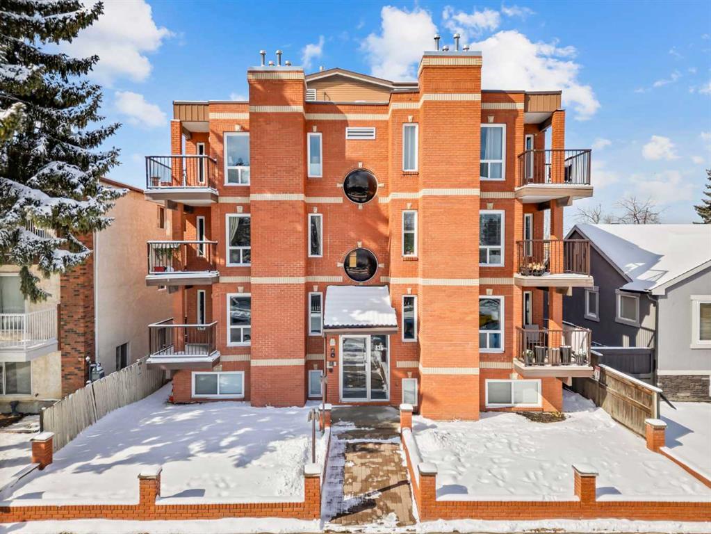 825 4 Street NE #202 photo 2