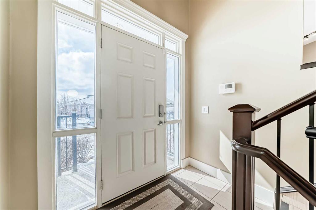 520 Rocky Vista Gardens NW photo 4