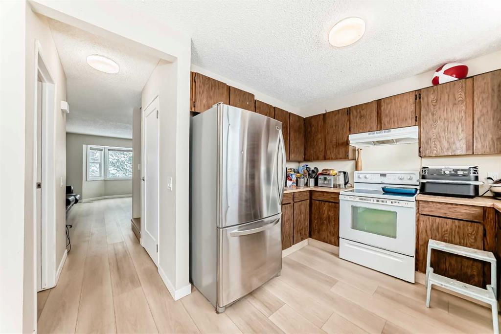 139 Bermuda Drive NW photo 5