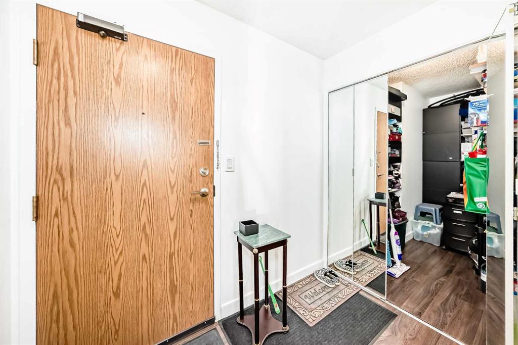 8604 48 Avenue NW #912 photo 3