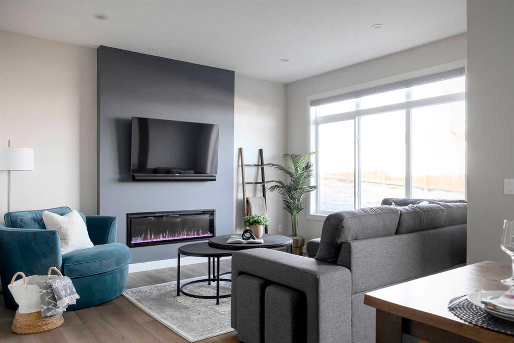 87 Waterford Mews