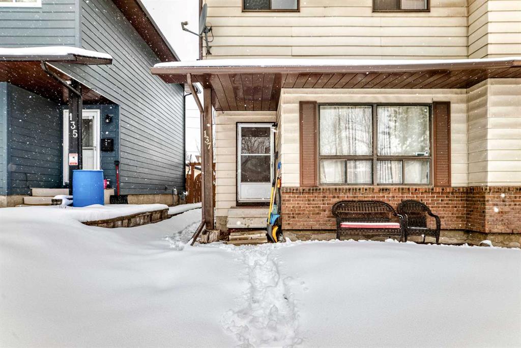 137 Bermuda Drive NW photo 4