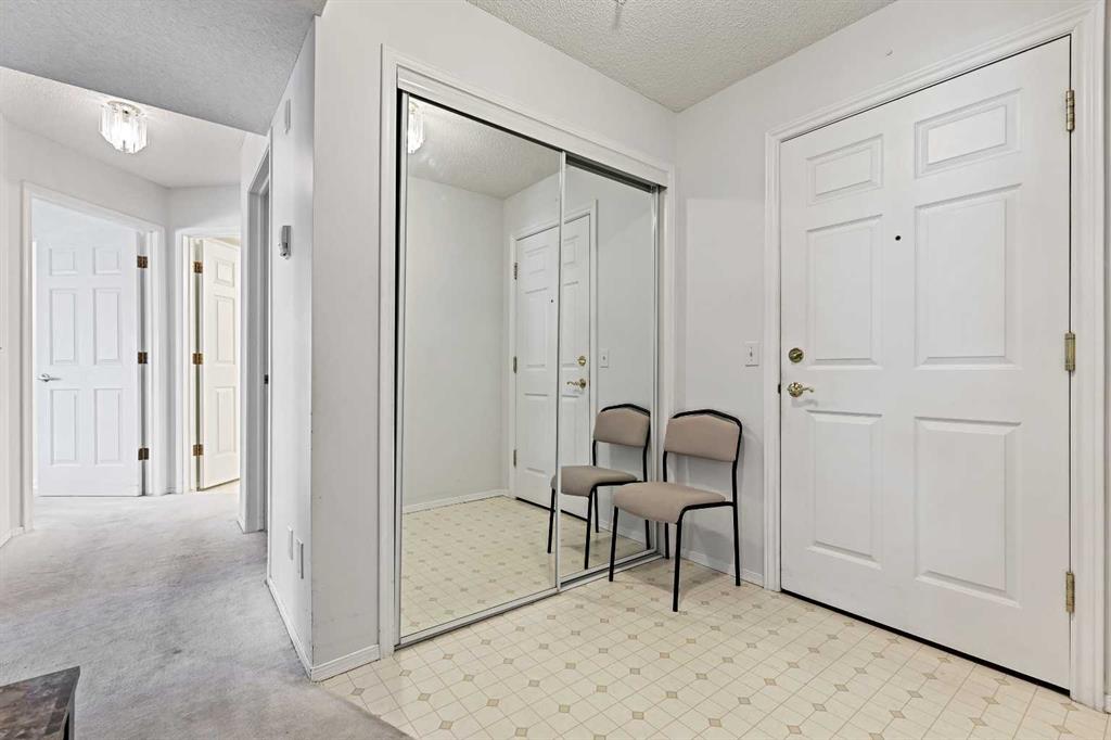 1206 Sienna Park Green SW photo 3
