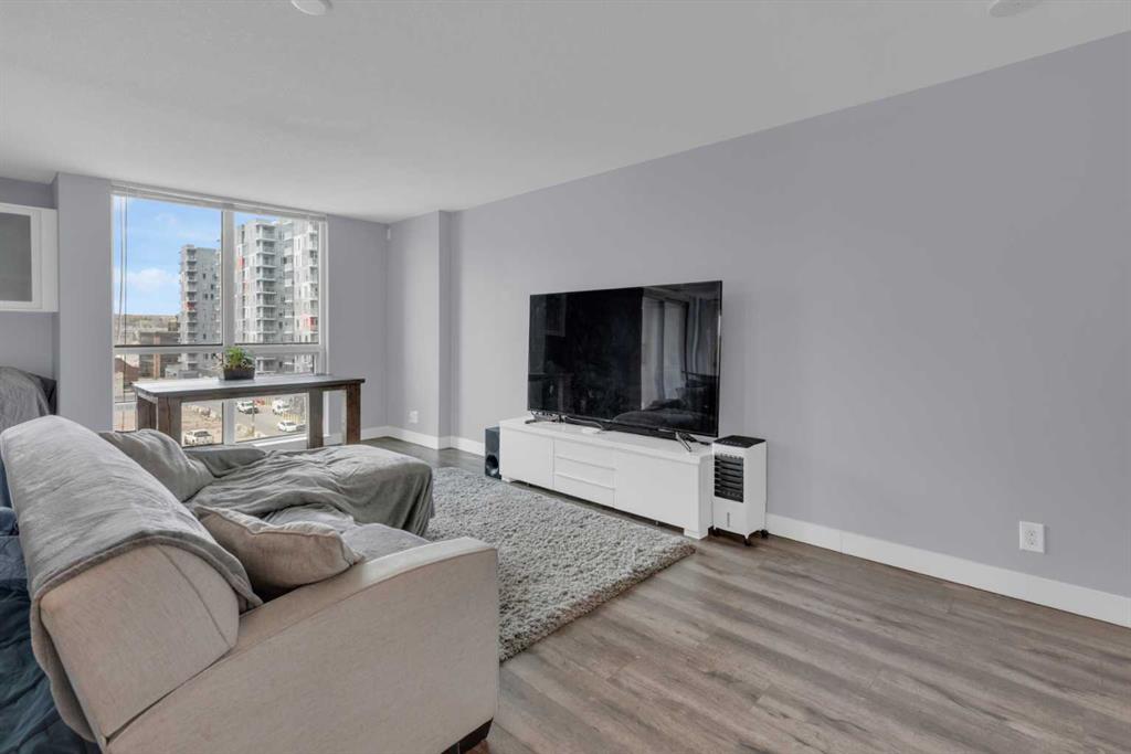 1110 11 Street SW #504 photo 5