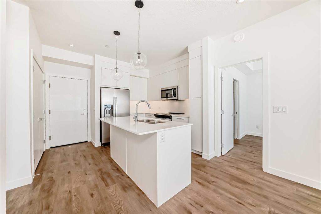 63 Corner Glen Crescent NE #2309 photo 5