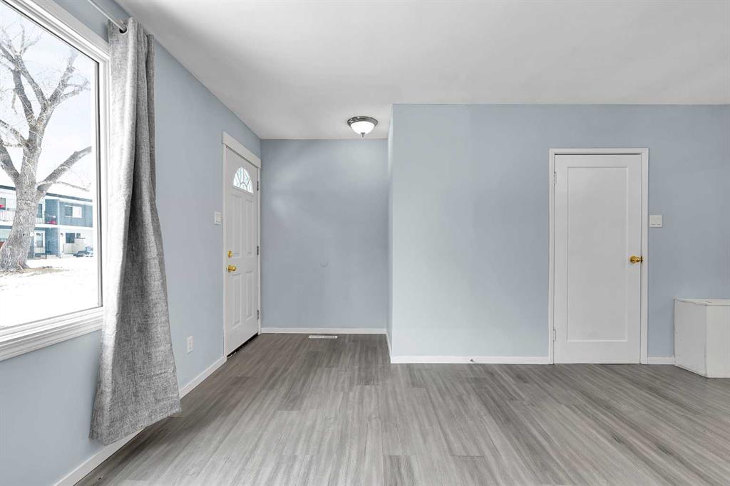 2211 19 Street NE #156 photo 3