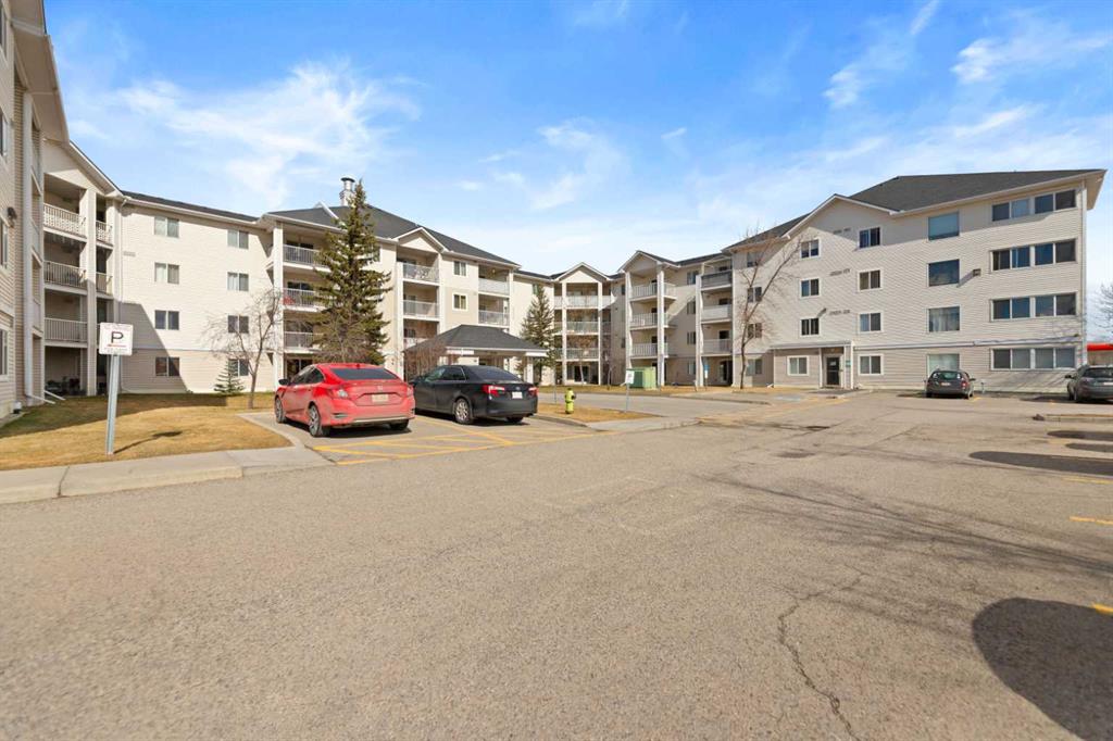 6224 17 Avenue SE #1102 photo 2