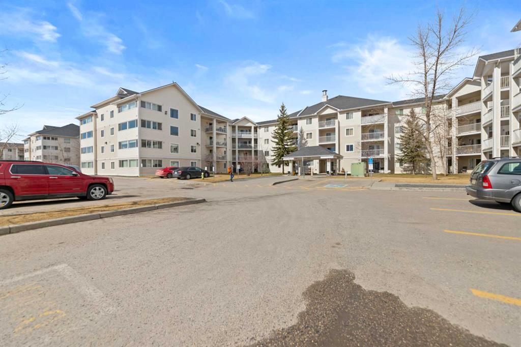 6224 17 Avenue SE #1102 photo 3