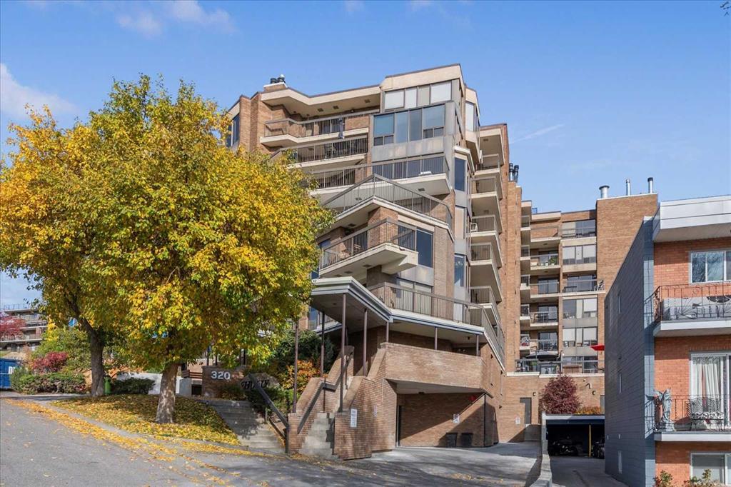 320 Meredith Road NE #302 photo 3