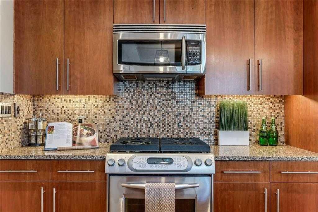 701 3 Avenue SW #204 photo 5