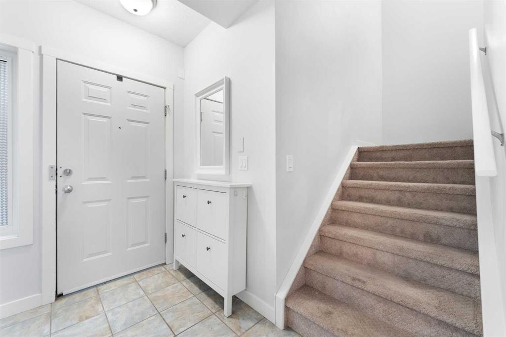 1620 27 Avenue SW #2 photo 4