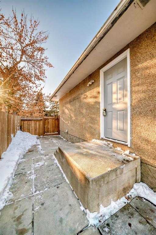 3221 32A Avenue SE photo 2