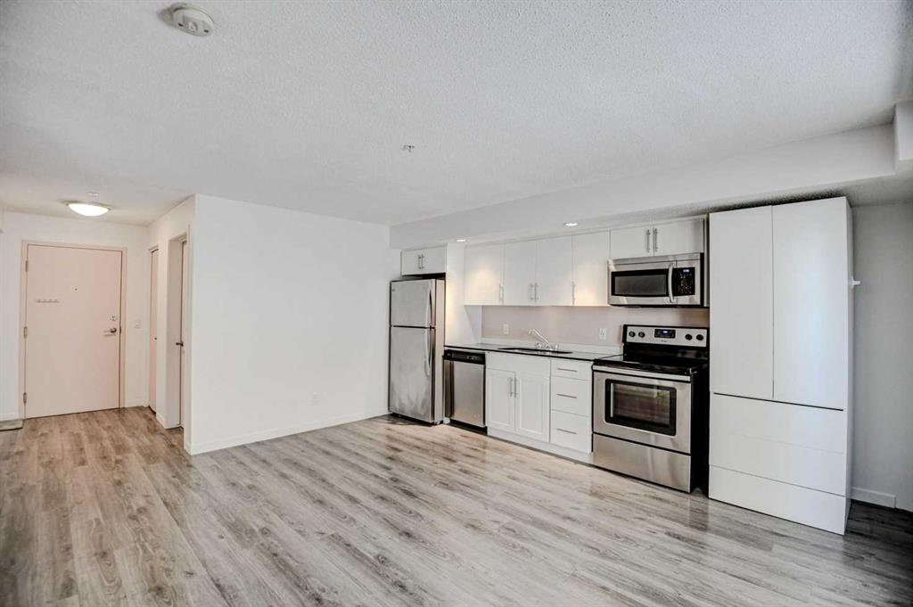 1920 11 Avenue SW #106 photo 3