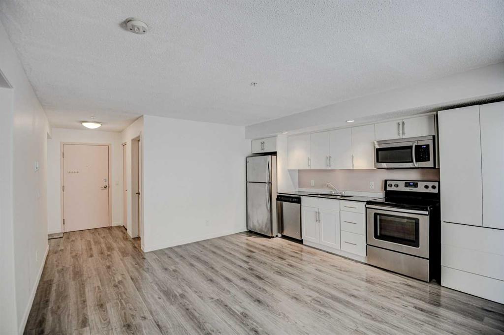 1920 11 Avenue SW #106 photo 4