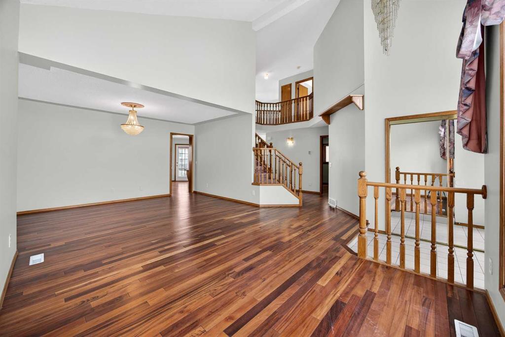 90 Hawkmount Green NW photo 5