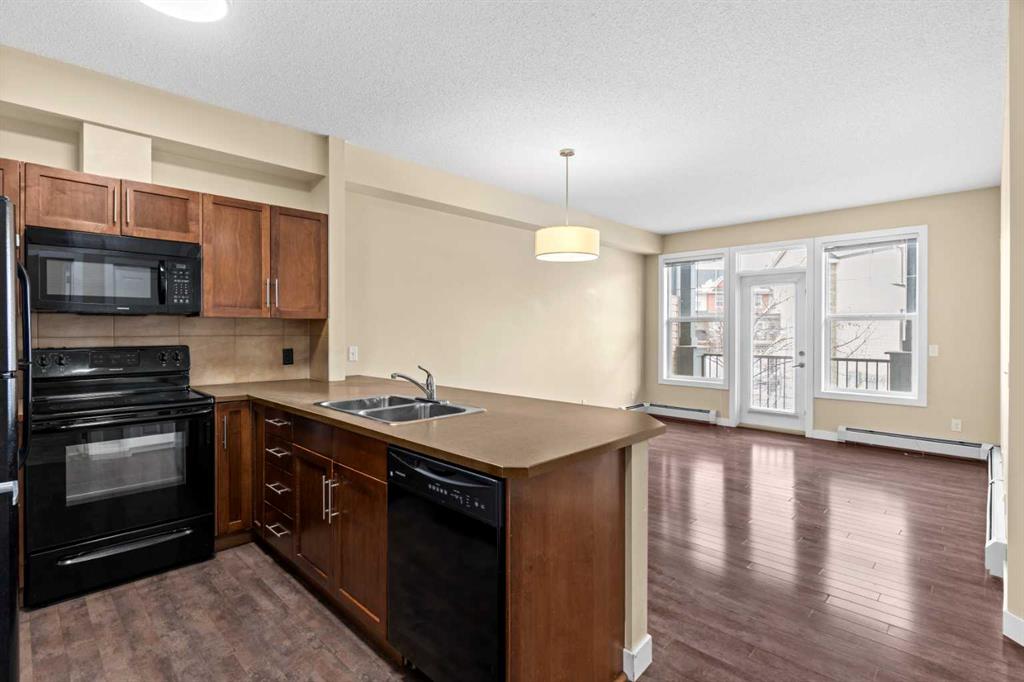 10 Panatella Road NW #212 photo 3