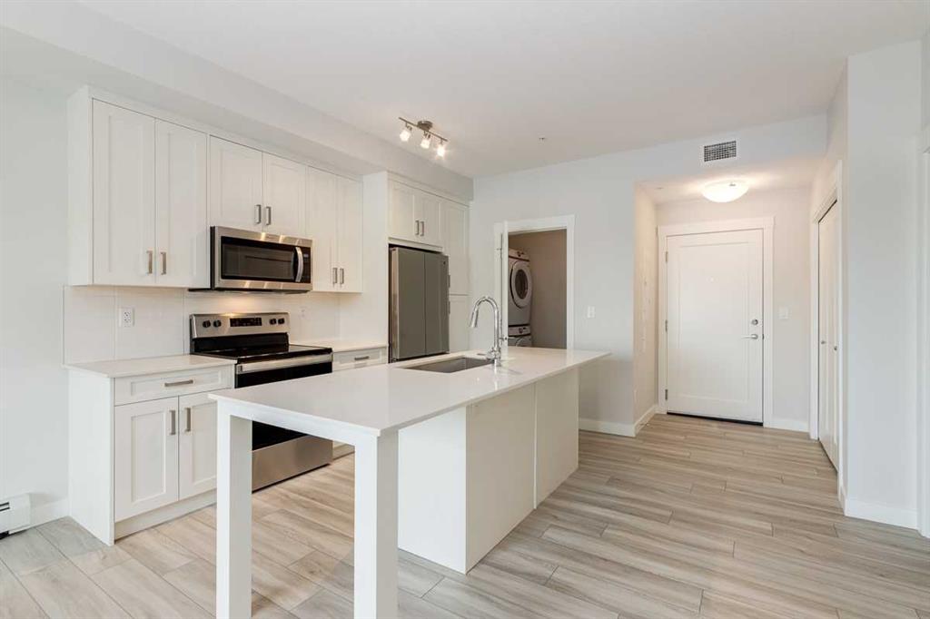 500 Auburn Meadows Common SE #107 photo 2