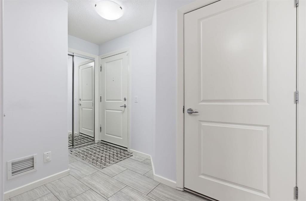 402 Kincora Glen Road NW #3103 photo 4