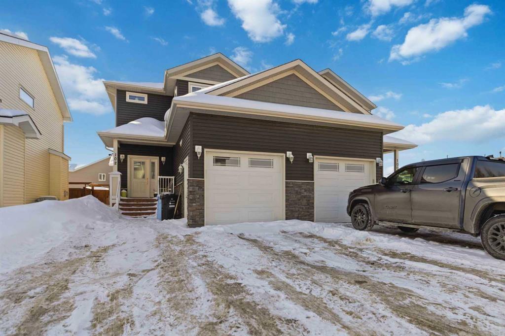 102 Athabasca Crescent