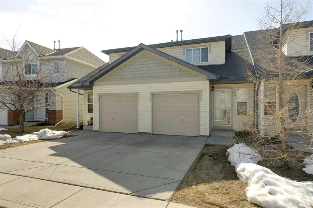 39 Country Village Circle NE photo 2