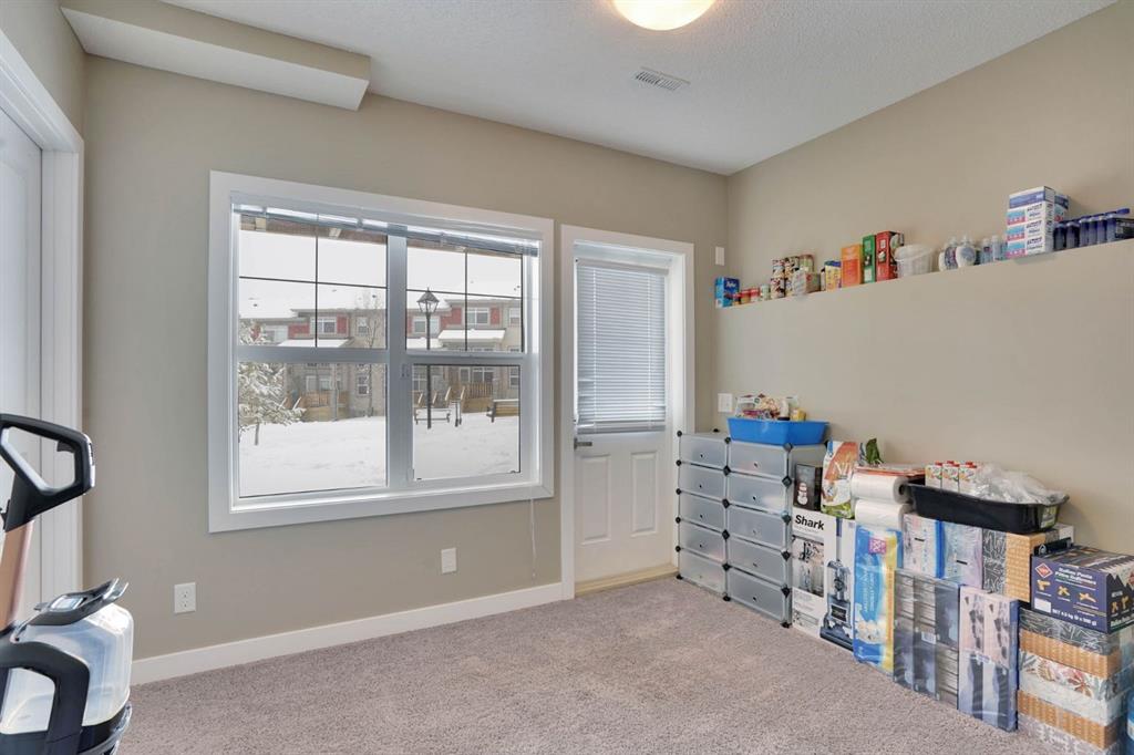 39 Panatella Road NW photo 5