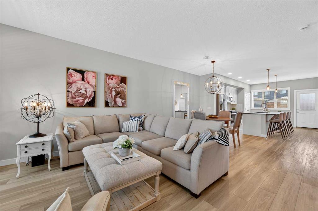 83 Midtown Crossing SW photo 3