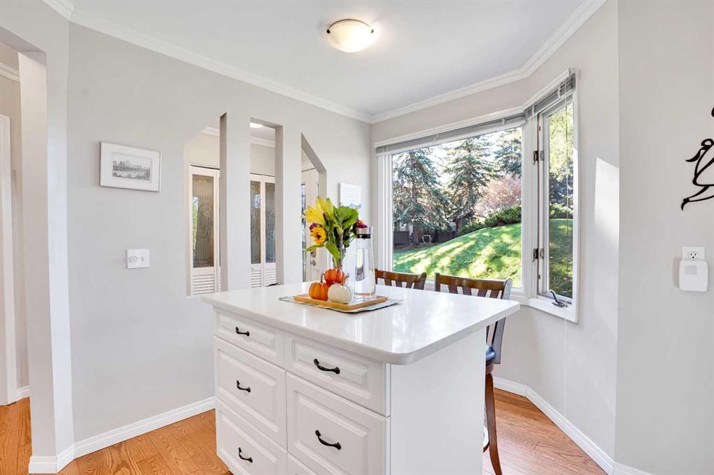 10910 Bonaventure Drive SE #27 photo 3